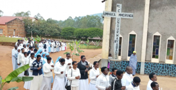 CÉLÉBRATION DE LA JOURNÉE MONDIALE DE LA VIE CONSACRÉE A BURURI